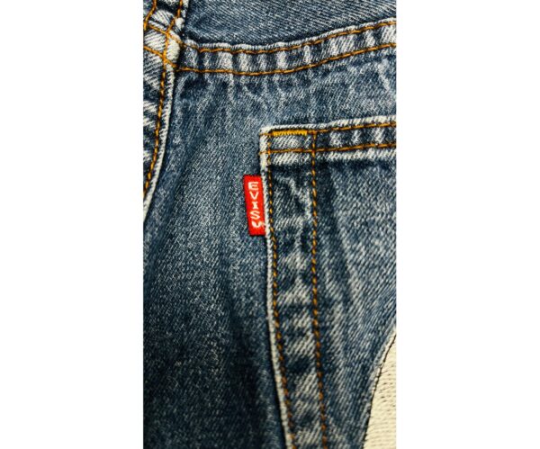 RARE Vintage Y2K EVISU Embroidered Jean Shorts – Size 38 - Image 5