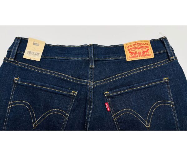 Levi’s Men’s Classic Straight Jeans Blue 30x40 New with Tags - Image 3