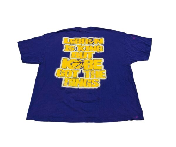 Honor the Legend - The Black Mamba Kobe Bryant Men's T-Shirt purple Size 3XL - Image 2