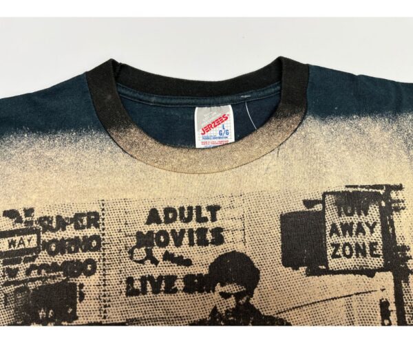 70's Taxi Driver Movie T-Shirt Size L Rare Mosquitohead Design - Image 3