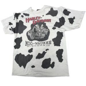 Vintage 90s Harley Davidson Moo-Waukee AOP Cow Print T-Shirt Single Stitch USA made